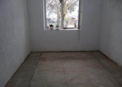 Pranz comunitar Puieni Giurgiu 28 noiembrie 2024 acpvb asociatia copii pentru viitor voluntari metropolitan life gustare gradinita sala de lectura clasa mobilier materiale didactice donatie csr ong voluntar voluntari comunitate